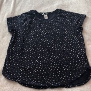 3 X $12 H&M navy blue with white stars shirt, size S, used, in good condition.